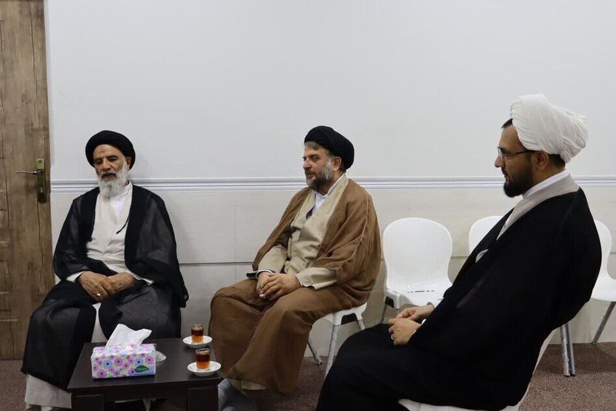 برگزاری جلسه نهاد های حوزوی به میزبانی نماینده ولی فقیه در خوزستان