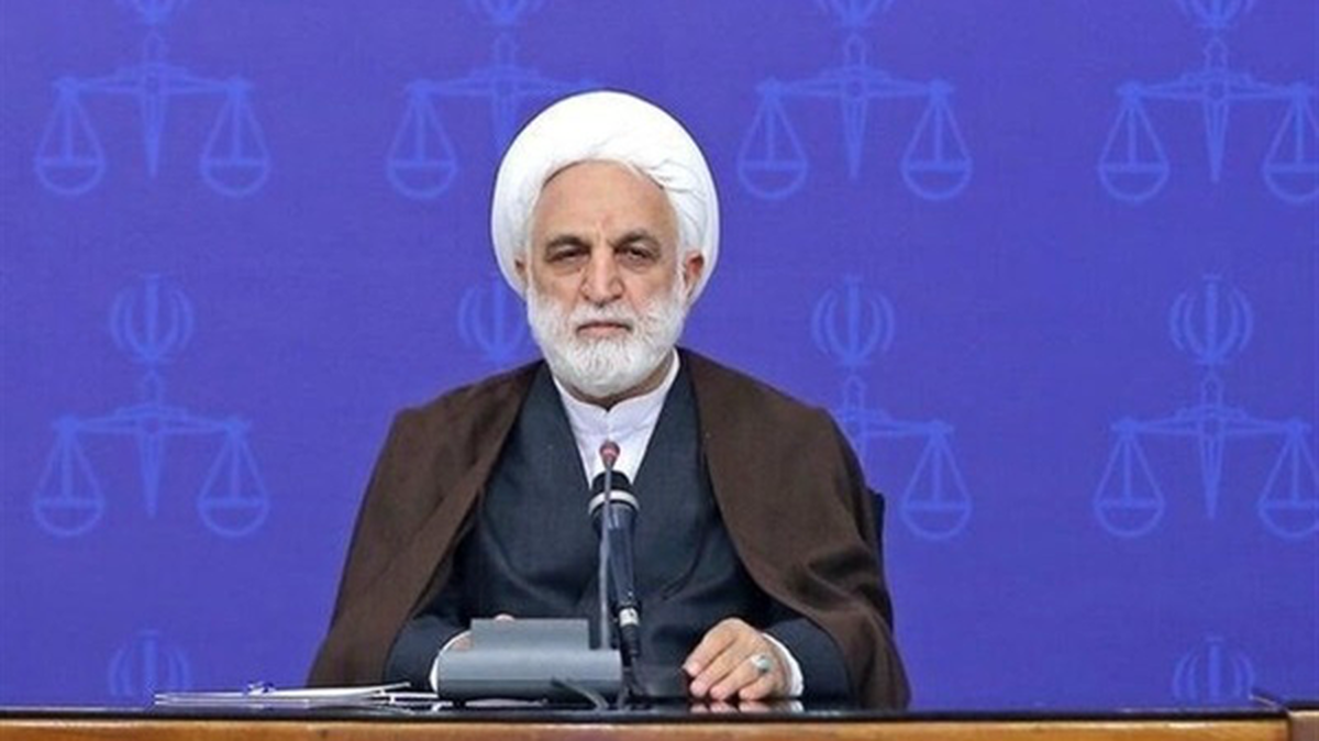 دشمنان برای ضربه زدن به امنیت، معیشت، فرهنگ و هنجار‌های اجتماعی طراحی‌های پیچیده انجام دادند
