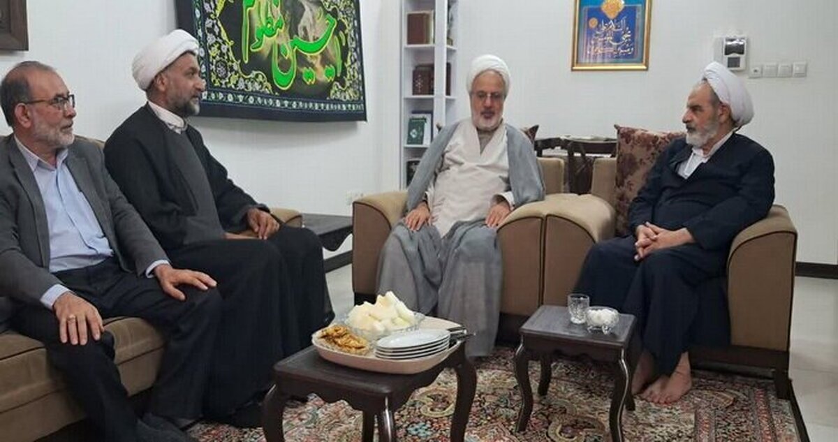 قدردانی نمایندگان آیتالله اعرافی از مدیرکل اسبق اوقاف و امور خیریه قم