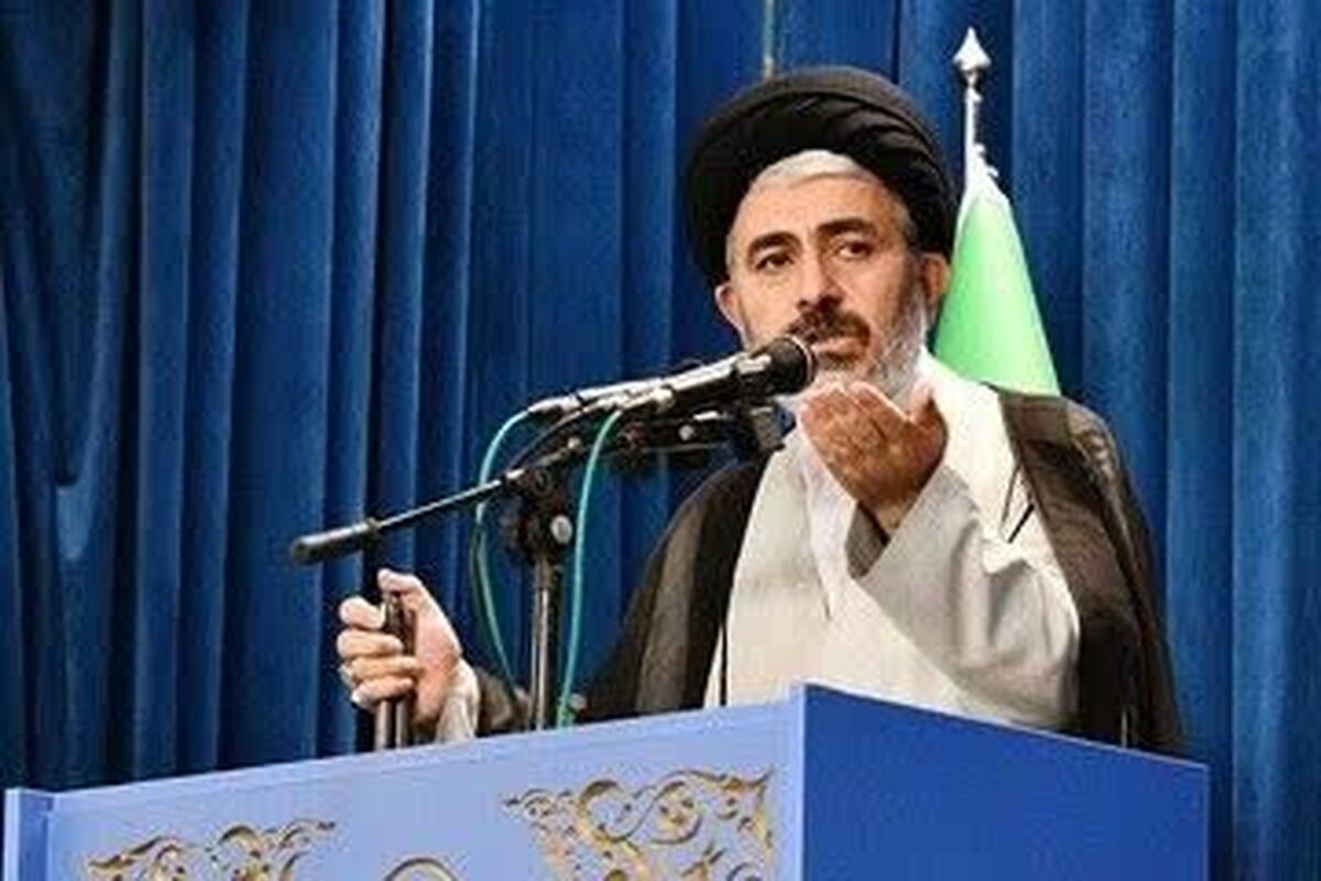 عمل به وصایای اهلبیت و توجه به امام زمان ضامن نجات جامعه است