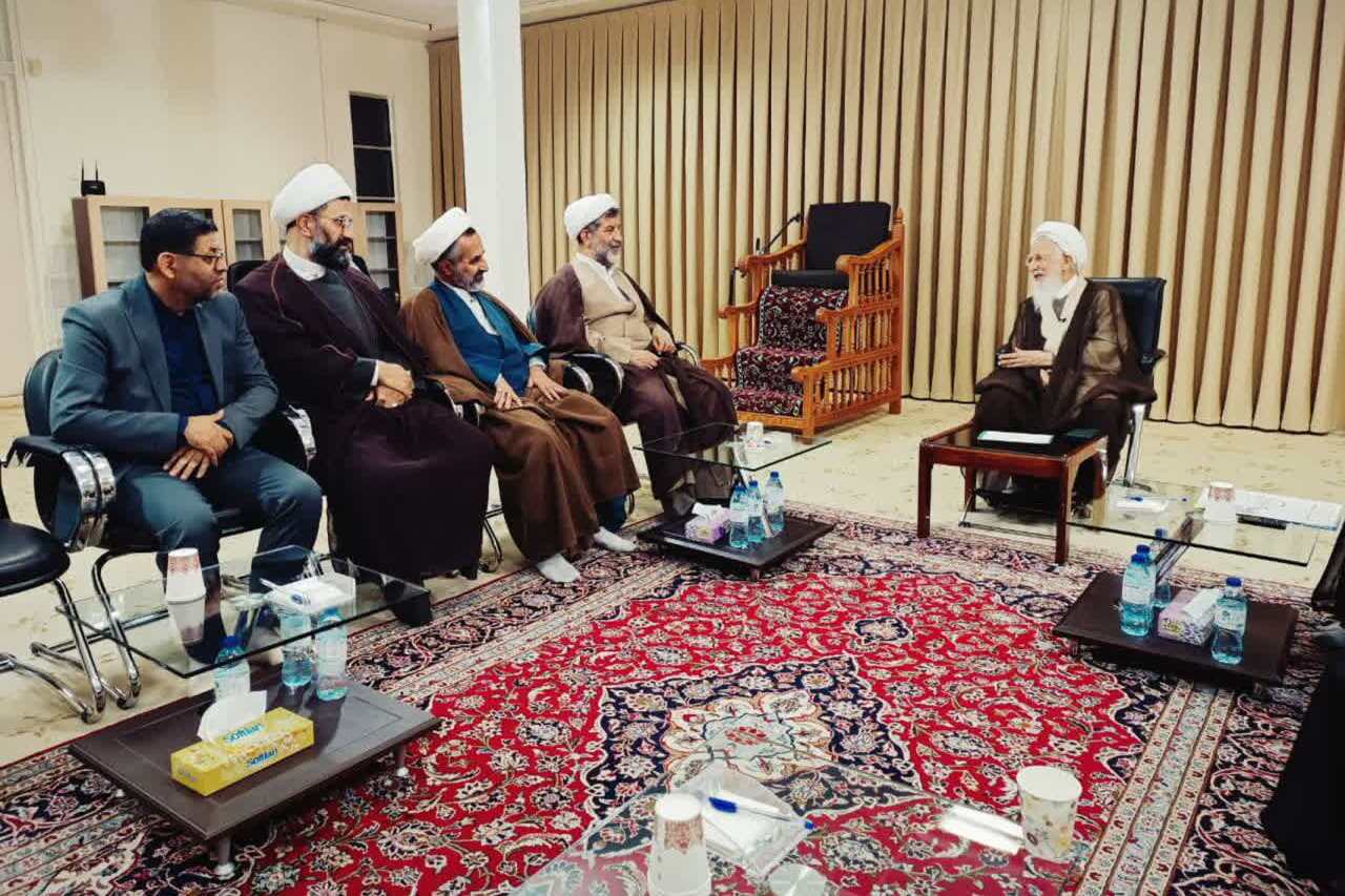 حوزه علمیه پویا باید از خروج استعدادهای برتر جلوگیری کند
