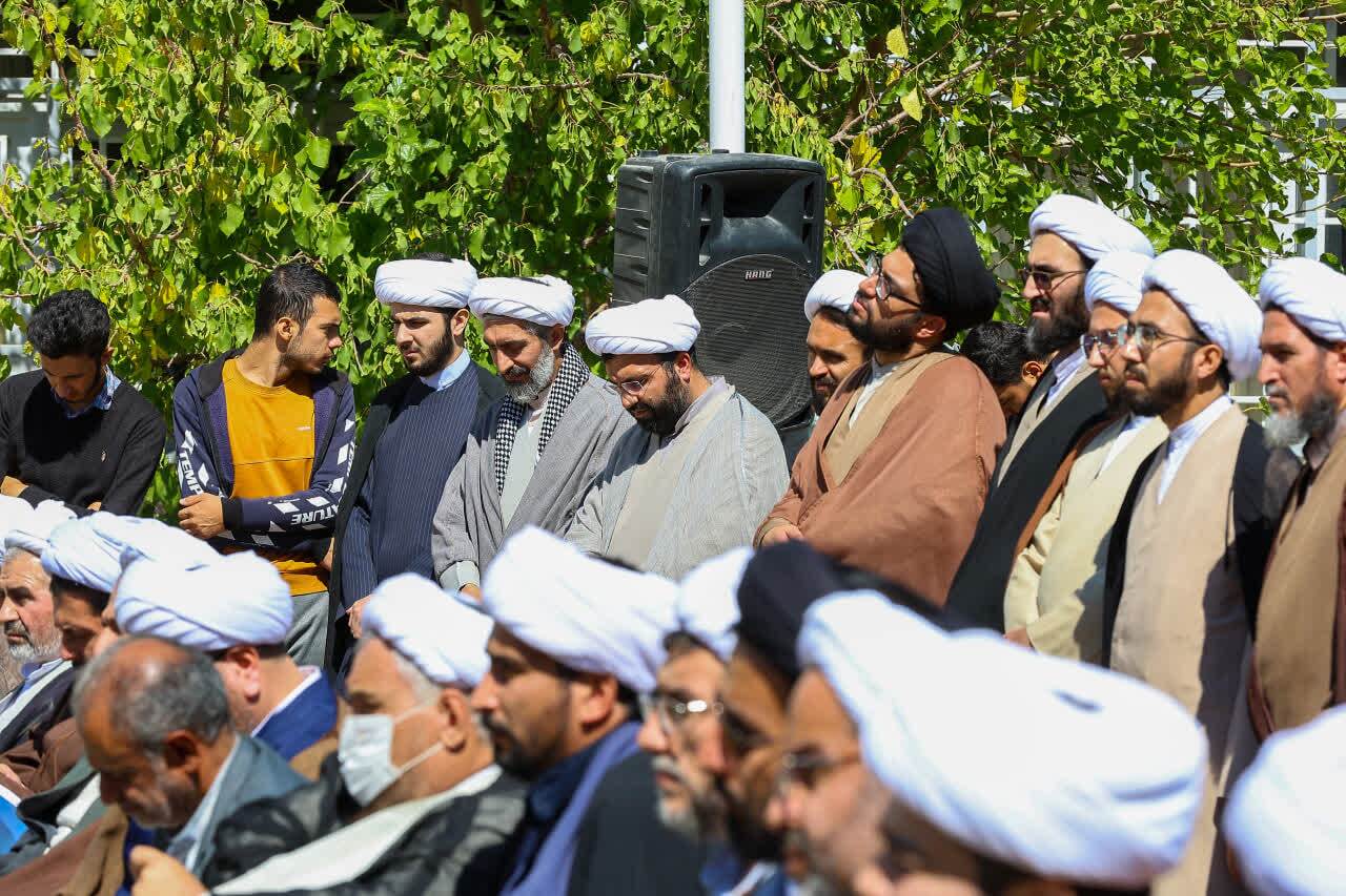 وحدت، غنیسازی و نه به مذاکره با آمریکا+ تصاویر وحدت، غنیسازی و نه به مذاکره با آمریکا+ تصاویر