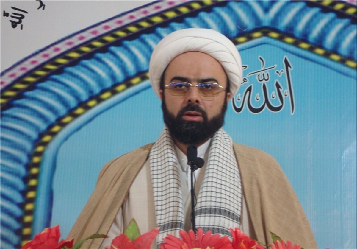 ایثارگران نماد عزت و اقتدار ملت ایران هستند