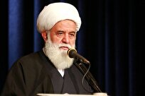 عالم، دین را در رفتار و زندگی خود نشان می‌دهد