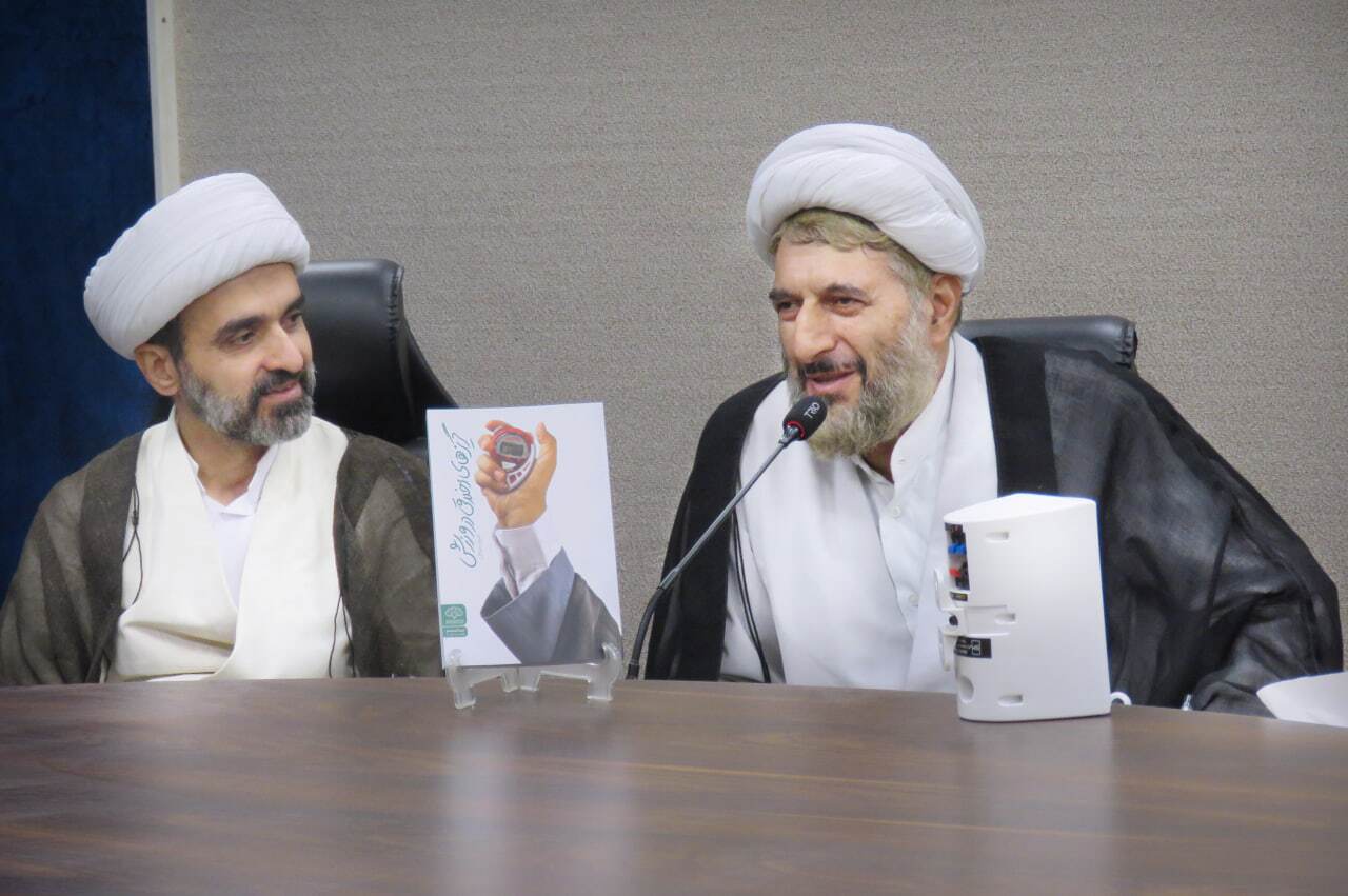 «رخصت» و «گریزهای اخلاقی در ورزش» رونمایی شدند؛ دو اثر بی‌نظیر حوزوی با رویکرد «تجربه‌نگاری تبلیغی» در محیط‌های ورزشی
