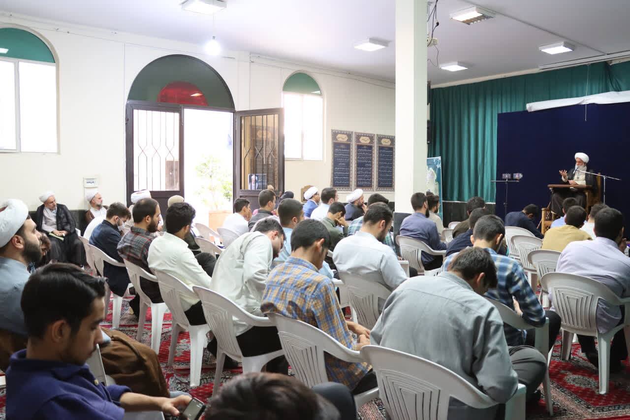 معنویت های نوظهور بلای جامعه امروزی است