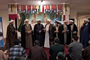 مراسم تجلیل از رزمندگان روحانی دفاع مقدس در تبریز