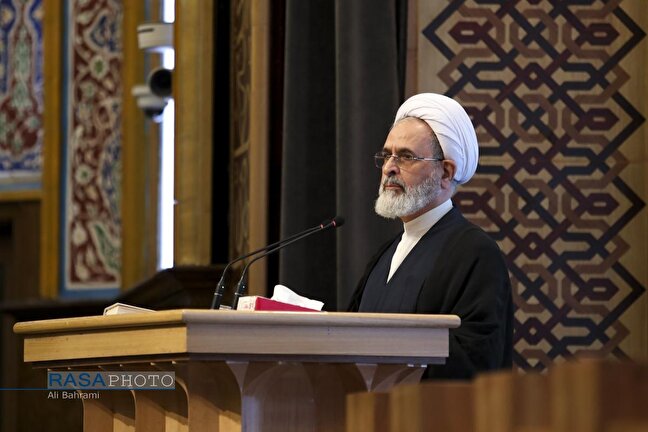 میرزای نائینی، الگوی تعادل در سنت و تحول/ اصول در پنجه علمی ایشان ورزیده شد