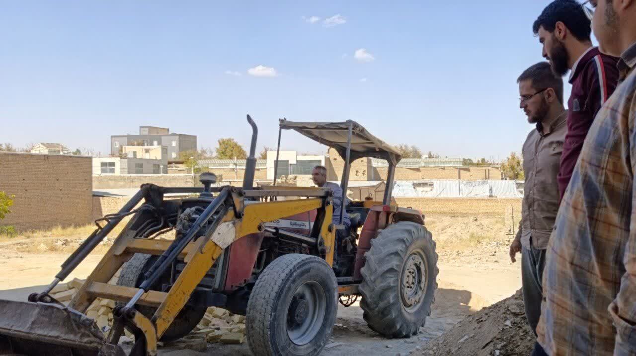 طلایهداران خدمت در دیار امام/ روایت اردوی جهادی طلاب خمین طلایهداران خدمت در دیار امام/ روایت اردوی جهادی طلاب خمین