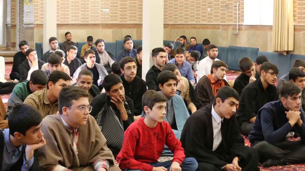 گام میدانی دفتر امور نخبگان برای تقویت حمایتها از استعدادهای برتر حوزه در آذربایجان شرقی+ تصاویر گام میدانی دفتر امور نخبگان برای تقویت حمایتها از استعدادهای برتر حوزه در آذربایجان شرقی+ تصاویر