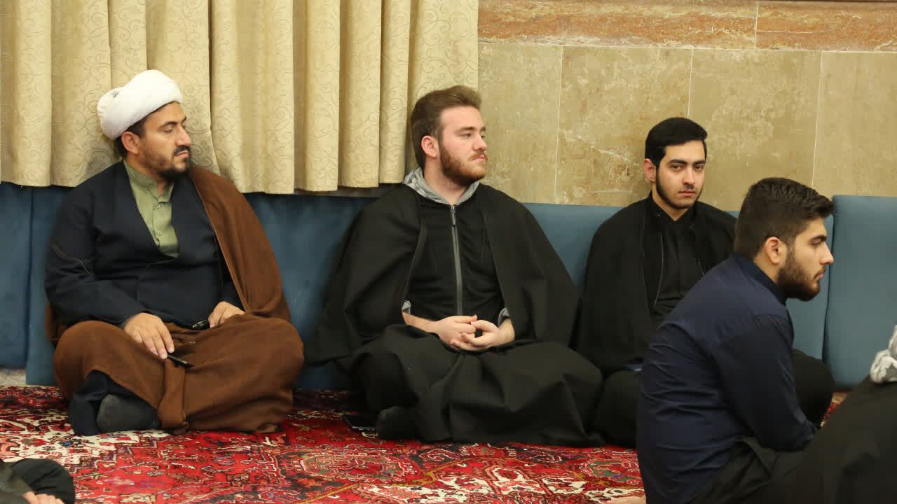 برگزاری آیین باشکوه ایام فاطمیه در حوزه علمیه امیرالمؤمنین+ تصاویر برگزاری آیین باشکوه ایام فاطمیه در حوزه علمیه امیرالمؤمنین+ تصاویر