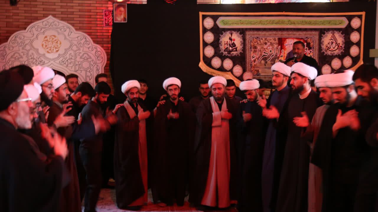 برگزاری آیین باشکوه ایام فاطمیه در حوزه علمیه امیرالمؤمنین+ تصاویر برگزاری آیین باشکوه ایام فاطمیه در حوزه علمیه امیرالمؤمنین+ تصاویر