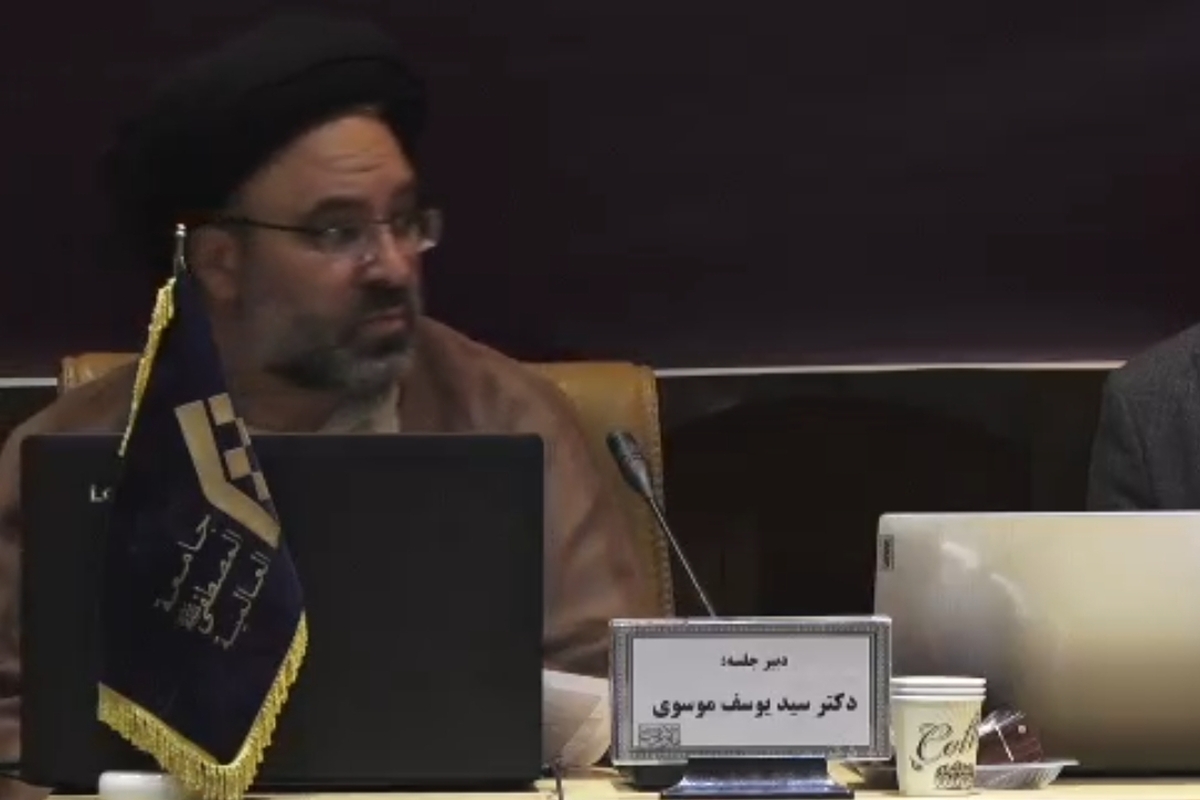 رهبری مدبرانه رهبر معظم انقلاب و افشای ماهیت استکبار