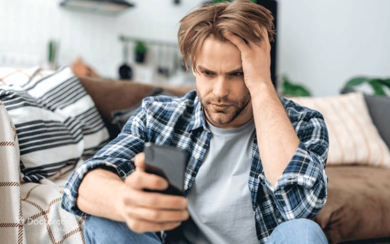 وقتی موبایل ذهن ما را برنامهریزی میکند / محرومیت از موبایل یا بازآموزی مغز وقتی موبایل ذهن ما را برنامهریزی میکند / محرومیت از موبایل یا بازآموزی مغز