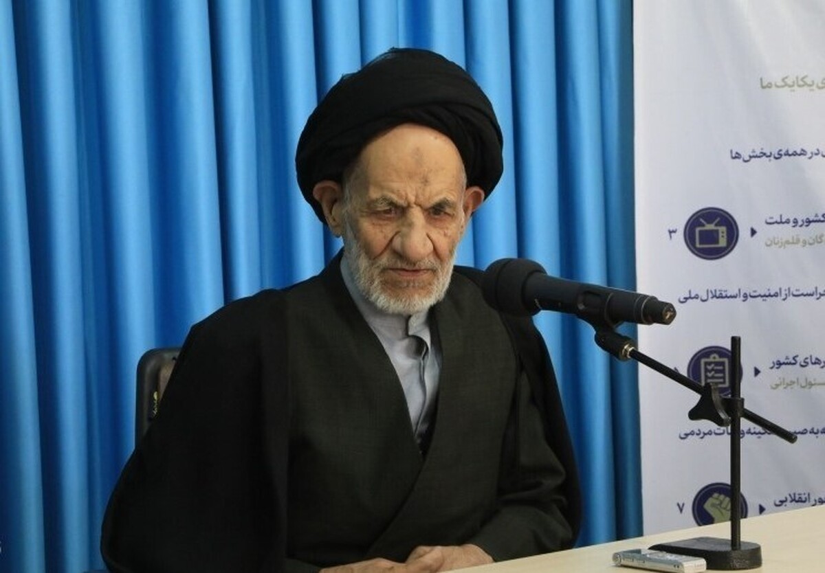 استعمار با توطئه‌های اقتصادی، فرهنگی و مواد مخدر ملت‌ها را به بردگی می کشاند