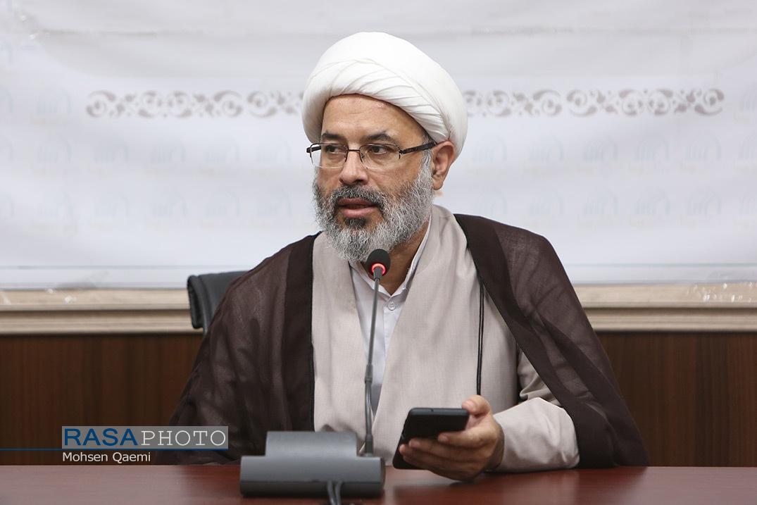 نه فسیل، نه نهالفروش؛ چرا باید کنشگری اجتماعی طلاب از سال اول، امری الزامی باشد؟ نه فسیل، نه نهالفروش؛ چرا باید کنشگری اجتماعی طلاب از سال اول، امری الزامی باشد؟