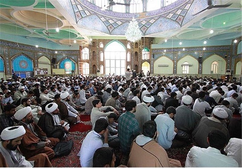 نه فسیل، نه نهالفروش؛ چرا باید کنشگری اجتماعی طلاب از سال اول، امری الزامی باشد؟ نه فسیل، نه نهالفروش؛ چرا باید کنشگری اجتماعی طلاب از سال اول، امری الزامی باشد؟