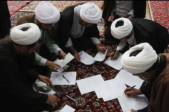 نه فسیل، نه نهالفروش؛ چرا باید کنشگری اجتماعی طلاب از سال اول، امری الزامی باشد؟ نه فسیل، نه نهالفروش؛ چرا باید کنشگری اجتماعی طلاب از سال اول، امری الزامی باشد؟