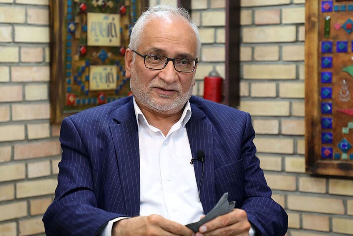 تاملی درباره اظهارات حسین مرعشی/ شما درس عبرتید نه آموزگار سیاست!