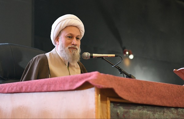 تأکید بر نقش جهادی روحانیت در تربیت نسل آینده در اولین گردهمایی طلاب معلم فارس تأکید بر نقش جهادی روحانیت در تربیت نسل آینده در اولین گردهمایی طلاب معلم فارس