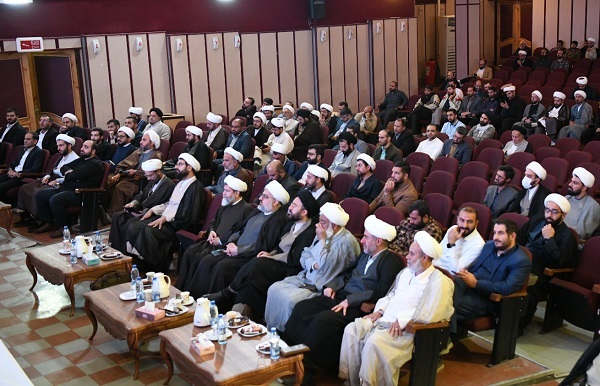 تأکید بر نقش جهادی روحانیت در تربیت نسل آینده در اولین گردهمایی طلاب معلم فارس تأکید بر نقش جهادی روحانیت در تربیت نسل آینده در اولین گردهمایی طلاب معلم فارس