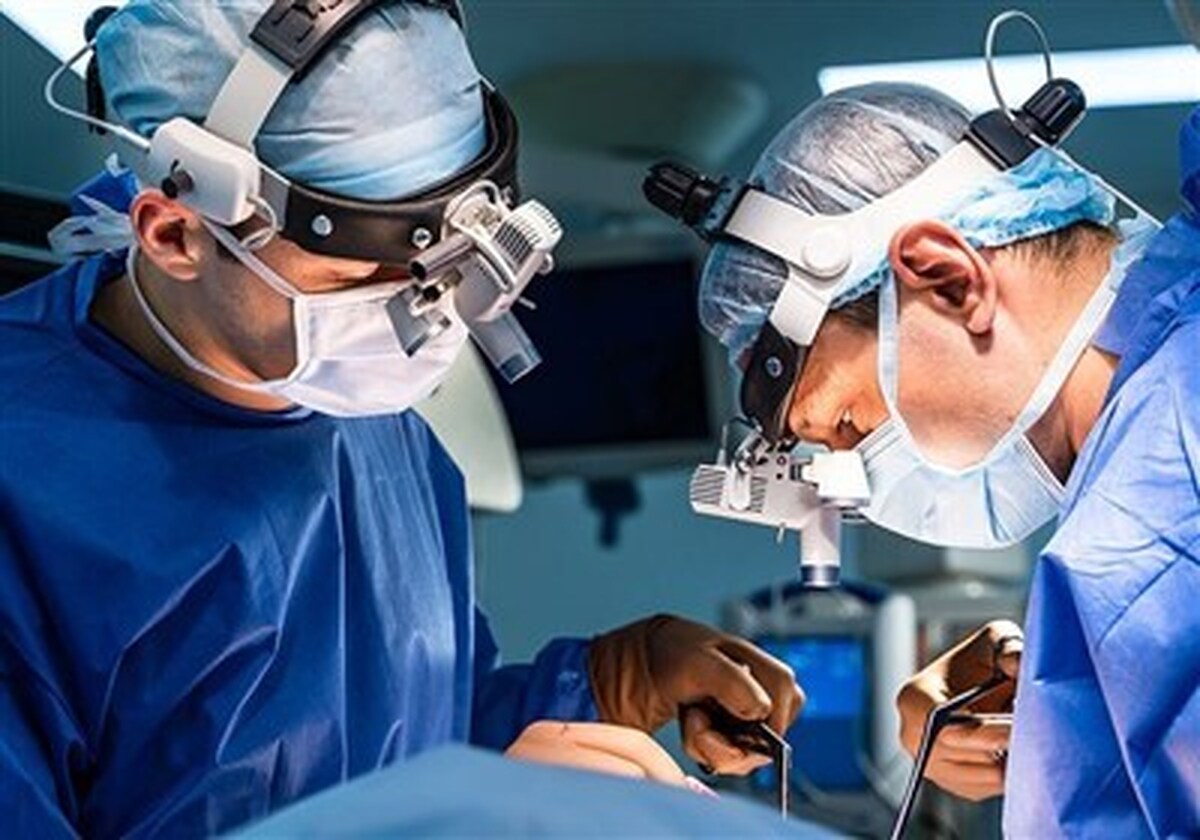 دلالان زیبایی، بیماران را به پزشکان و کلینیک‌های جراحی می‌فروشند