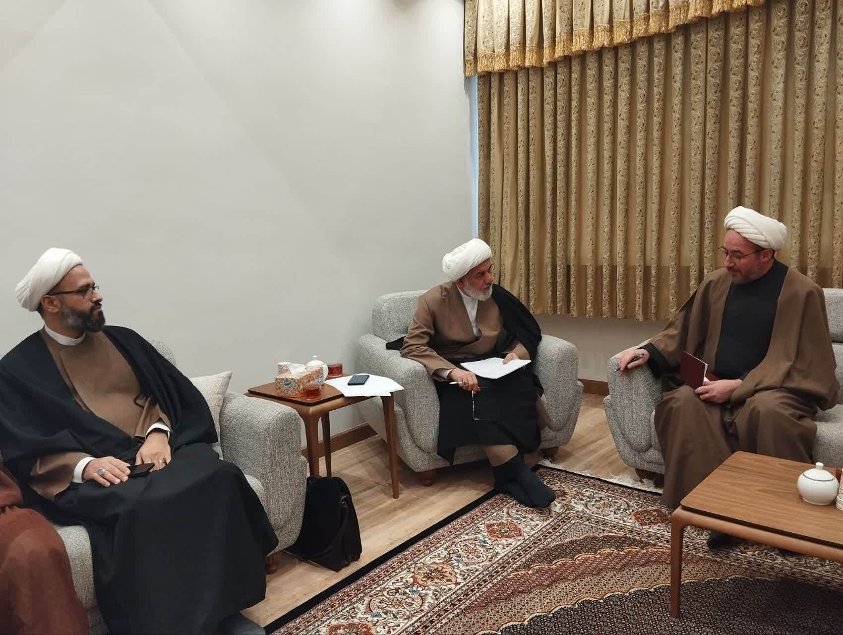 نخستین جلسه کمیته تأمین امام جماعت مساجد در استان برگزار شد+ تصاویر