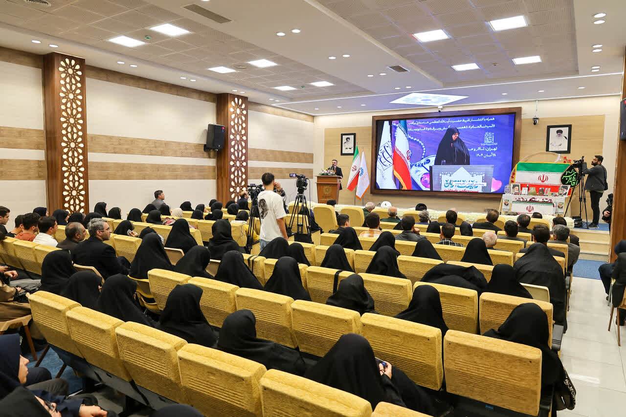 حضور امام جمعه تبریز در مراسم پاسداشت نقش‌آفرینی بانوان قهرمان+ تصاویر