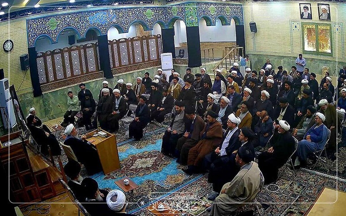 مبلغان مأمور به حفظ مرزهای عقیدتی و تبیین معارف فاطمیه هستند