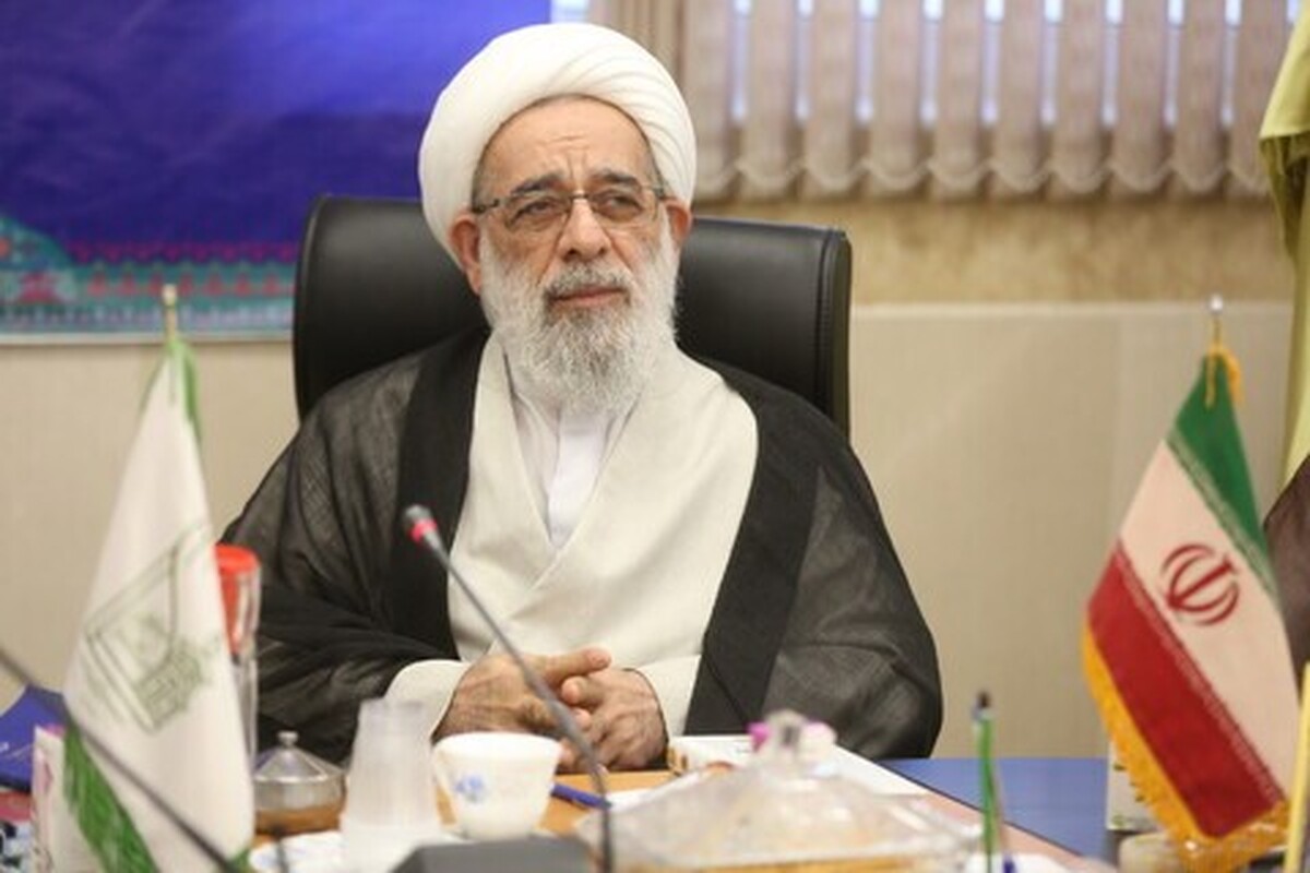 کوتاهی در دروس حوزه موجبات بی برکتی را فراهم می‌کند