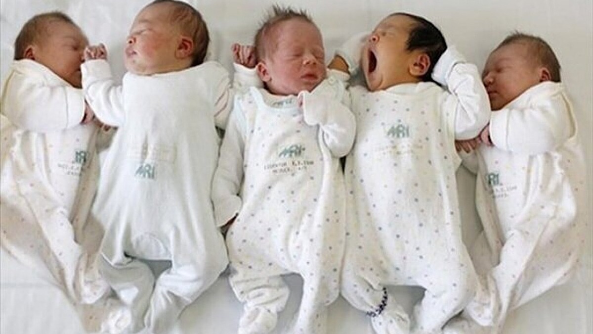 ثبت ۱۱ هزار ولادت چند قلوزایی در کشور طی ۷ ماه امسال