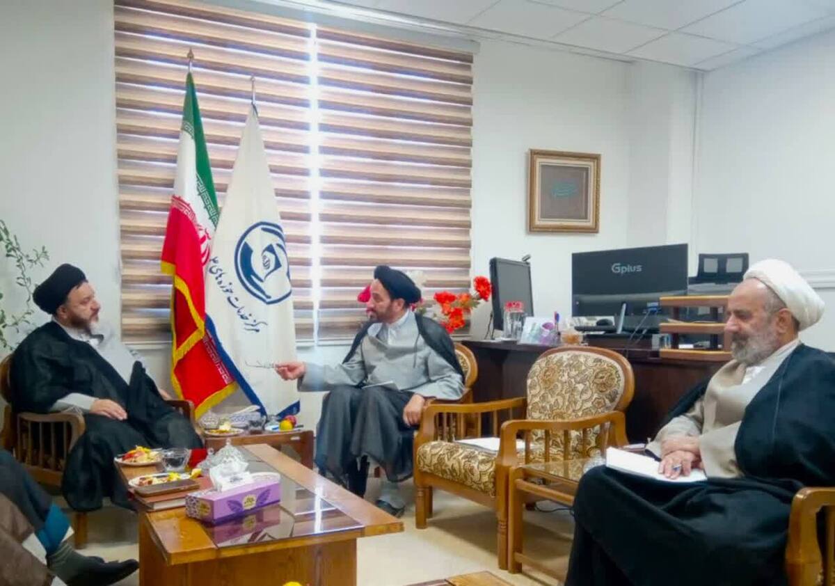 از برنامه جدید مرکز خدمات حوزه برای بهبود وضعیت طلاب تا بررسی دغدغه‌های بیمه تکمیلی طلاب