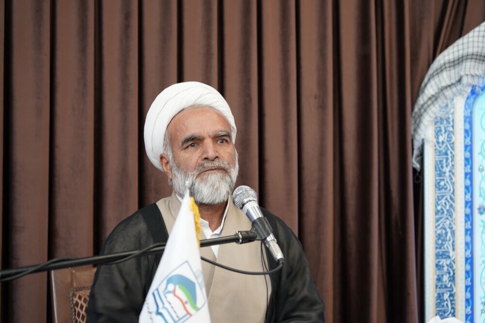 فتح لانه جاسوسی، شکستن استعمار جهانی و سیلی به آمریکا بود فتح لانه جاسوسی، شکستن استعمار جهانی و سیلی به آمریکا بود