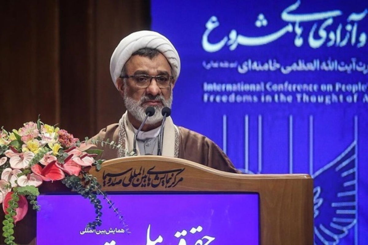 مردم‌سالاری دینی تجلی پیوند حق و آزادی در اندیشه رهبر معظم انقلاب است