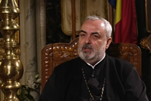 رابطه آیینی انسان و خدا بنیان صلح و گفت‌وگوی ادیان است