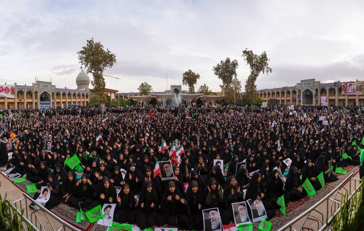 میثاق فاطمی بانوان شیرازی در دفاع از حریم حجاب و عفاف