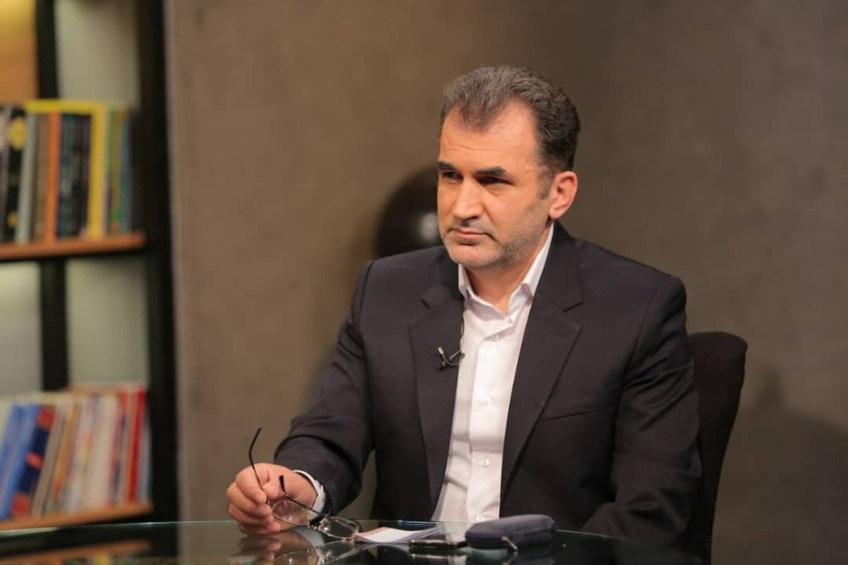 توهم داناییِ سلبریتی‌هایی که ژست روشنفکری می‌گیرند