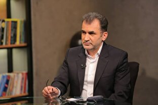 توهم داناییِ سلبریتی‌هایی که ژست روشنفکری می‌گیرند