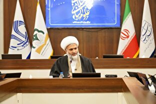 همه باید تلاش کنند تا حاکمیت دین در جامعه محقق شود