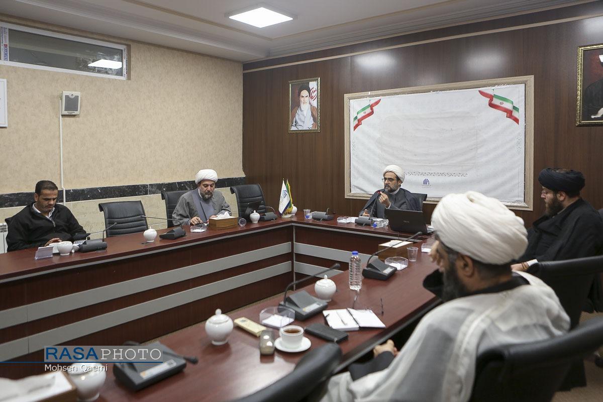 انفعال در برابر هوش مصنوعی خطای راهبردی است / ضرورت تدوین مانیفست خدامحور برای رسانههای آینده انفعال در برابر هوش مصنوعی خطای راهبردی است / ضرورت تدوین مانیفست خدامحور برای رسانههای آینده