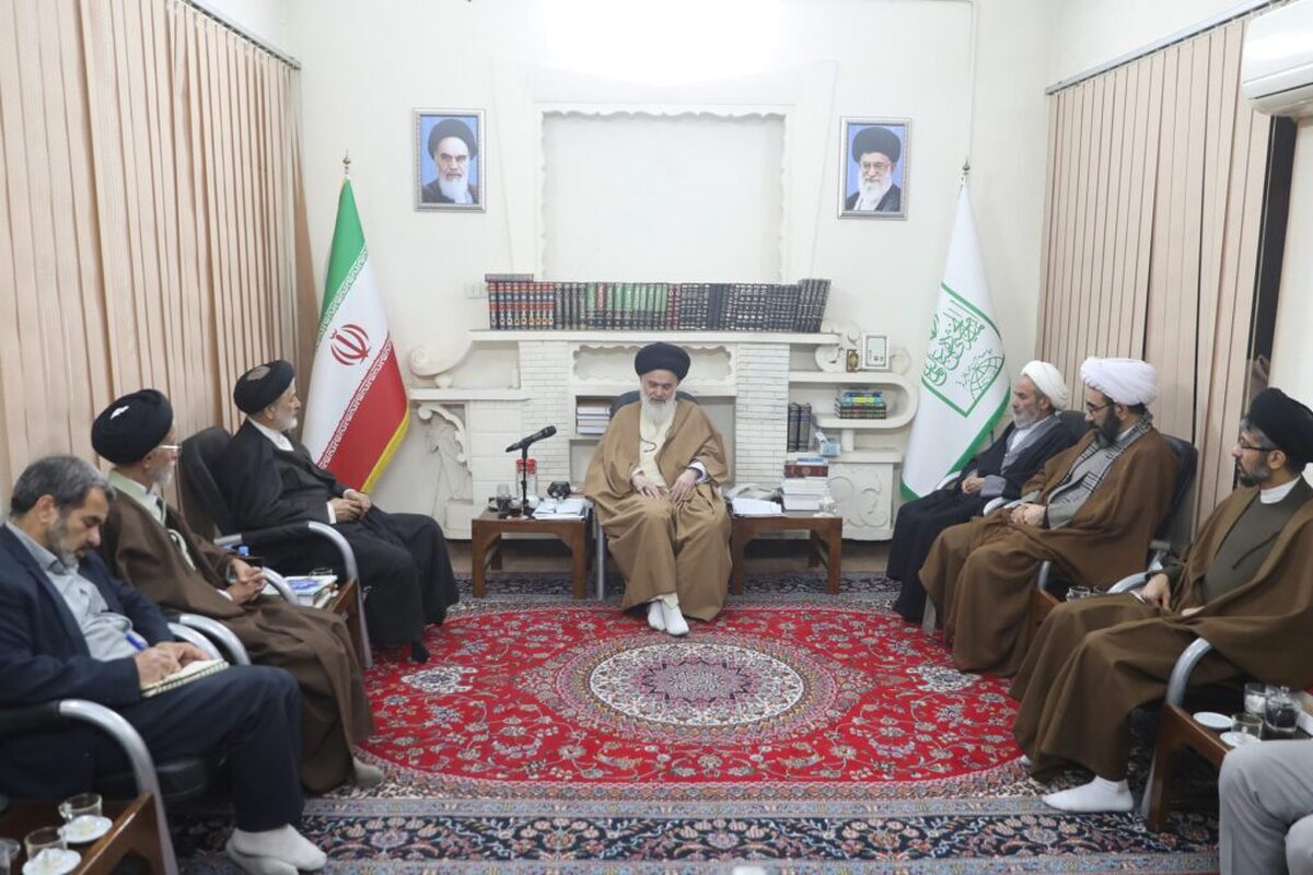 اعتکاف باید مردمی اداره شود