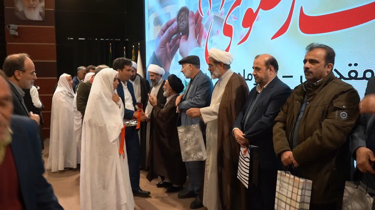 ۱۲۰ عروس و داماد، میهمان امام رضا علیه‌السلام شدند