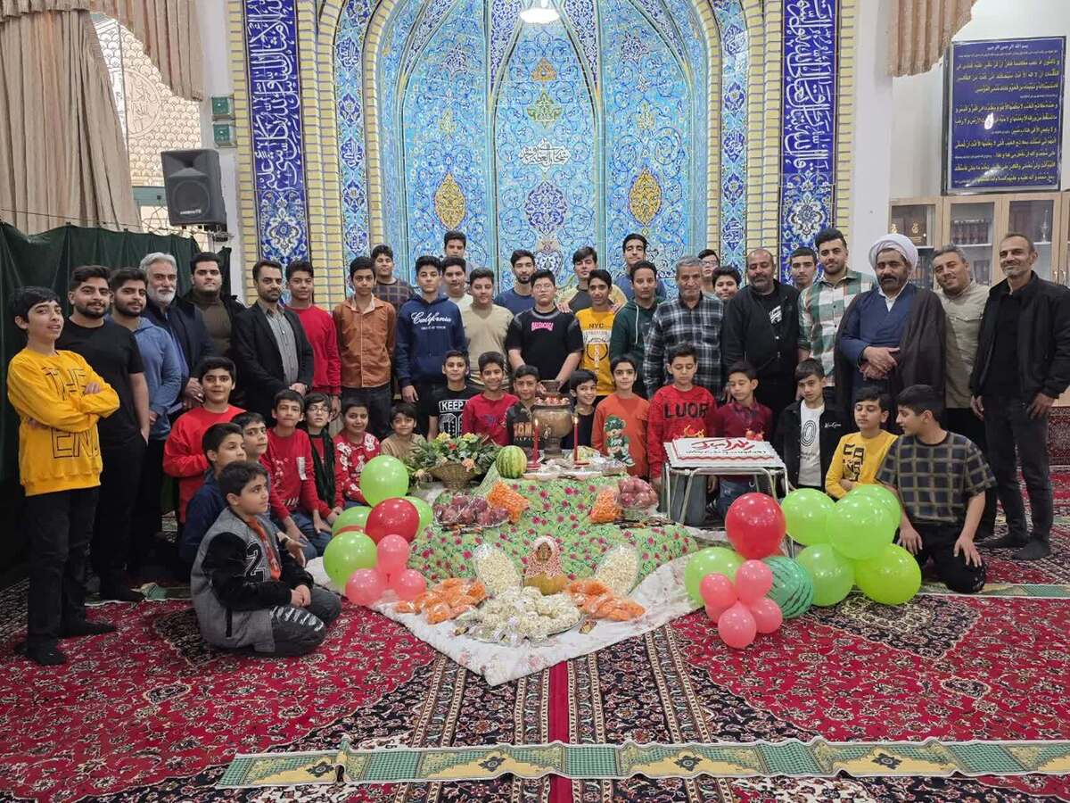 برگزاری مراسم یلدای مهدوی در شهرستان آران و بیدگل