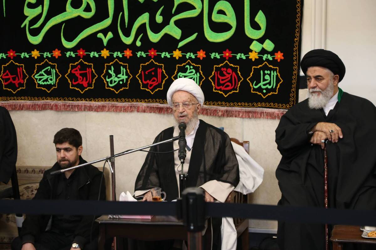 برگزاری مراسم عزاداری شهادت حضرت زهرا در بیوت مراجع تقلید