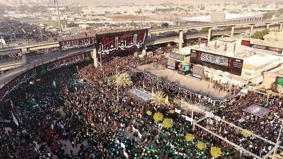 دشمنان از حلقه مخلصان پیرامون علما بیم دارند، نه از خود آنان دشمنان از حلقه مخلصان پیرامون علما بیم دارند، نه از خود آنان