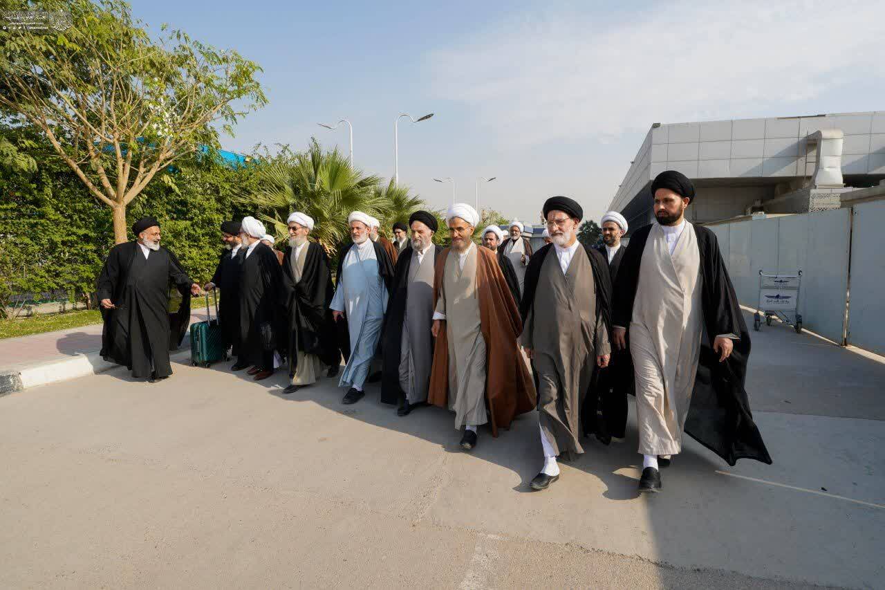 کنگره بین المللی میرزای نائینی در نجف اشرف آغاز به کار کرد + عکس کنگره بین المللی میرزای نائینی در نجف اشرف آغاز به کار کرد + عکس