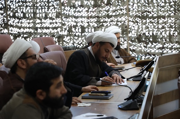 برگزاری دوره مقدماتی روایتگری سیره شهدا ویژه طلاب فارس