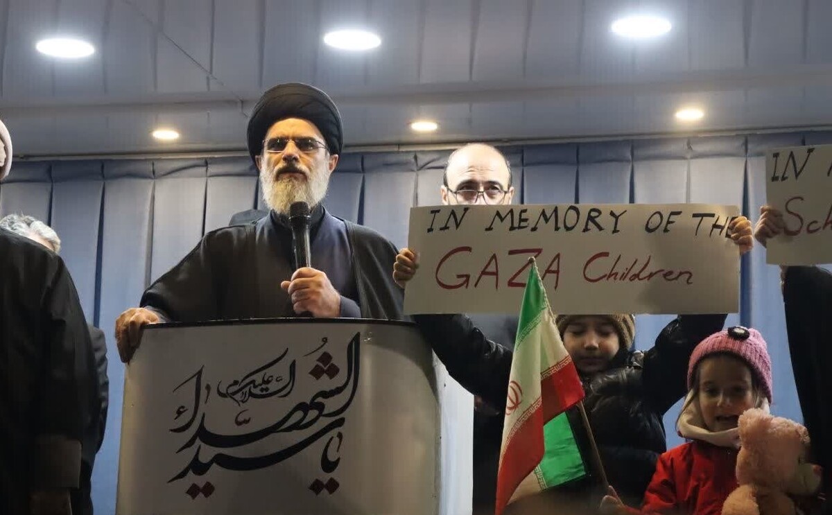 شاگردان مکتب عاشورا بنیان عنکبوتی آمریکایی صهیونی را ویران می کنند