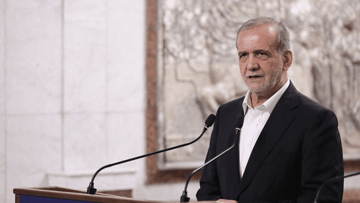 همچنان کنار هم خواهیم ماند
