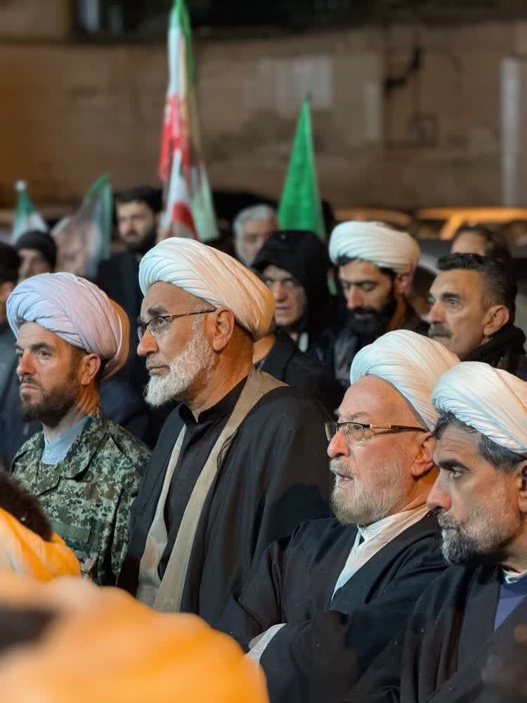 تجمع خانوادگی طلاب و روحانیون بسیجی با گرامیداشت شهید رمضان حجت الاسلام محدث نیا+ تصاویر